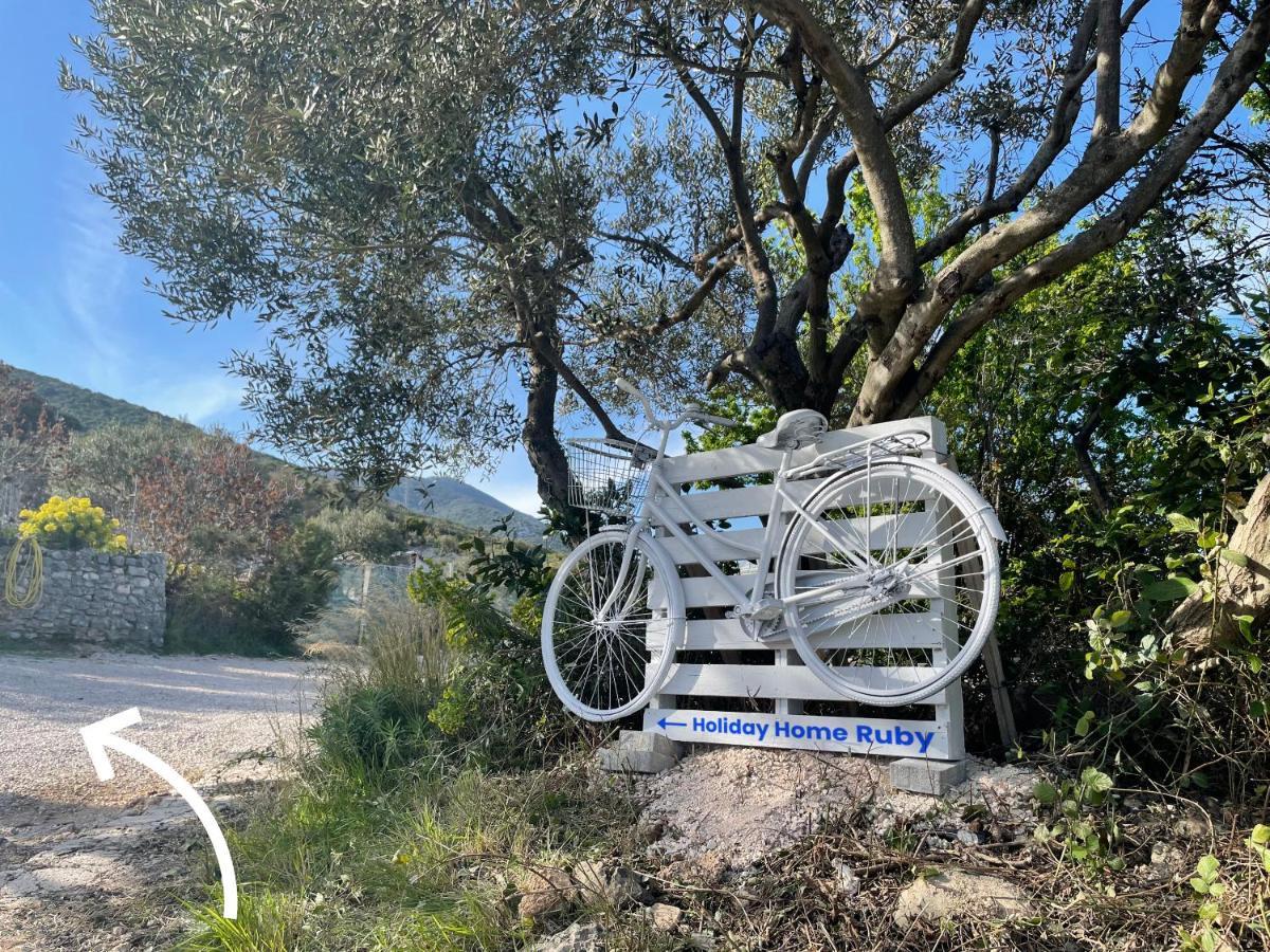 Holiday Home Ruby Sveti Jakov エクステリア 写真