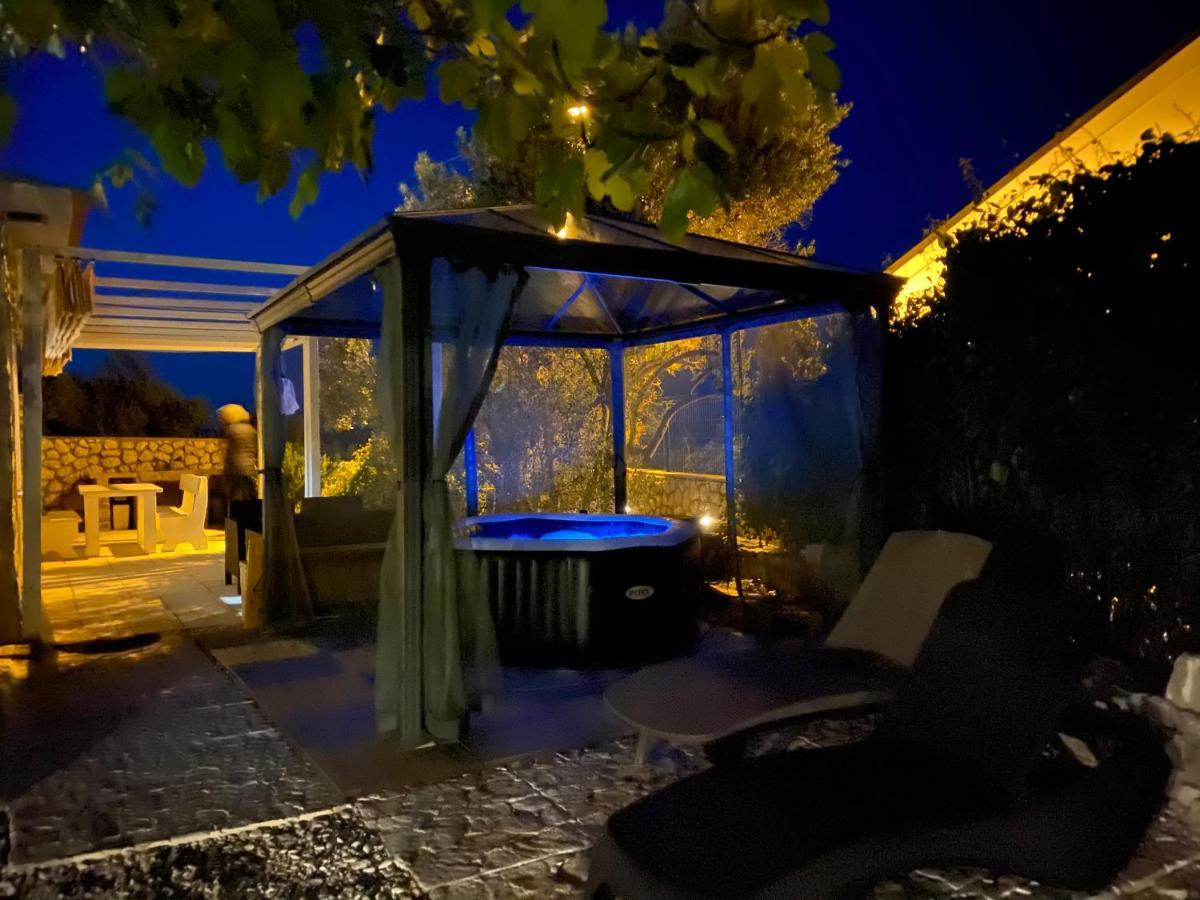 Holiday Home Ruby Sveti Jakov エクステリア 写真