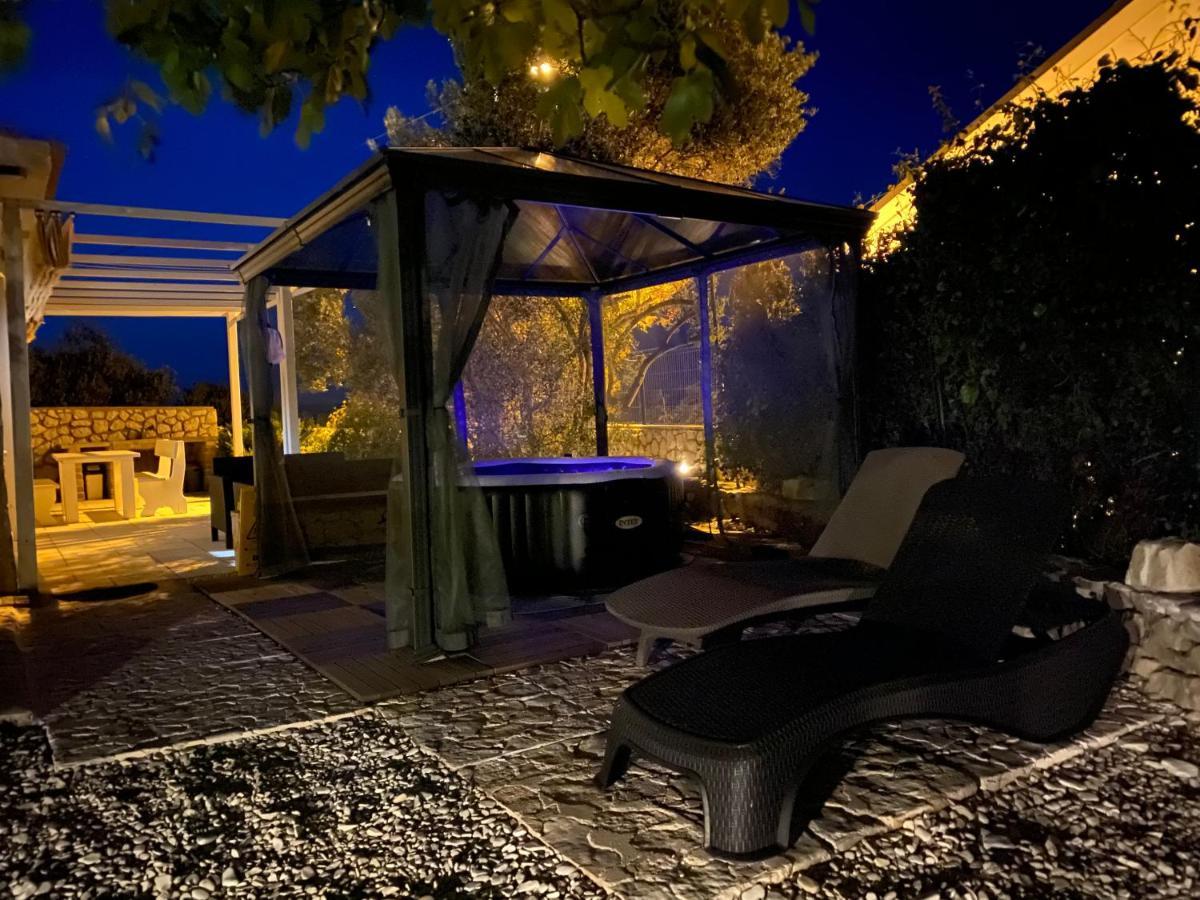 Holiday Home Ruby Sveti Jakov エクステリア 写真
